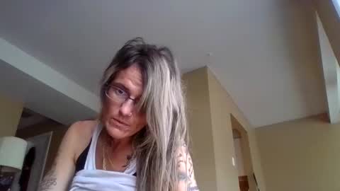sarlynn online show from 09.23.25