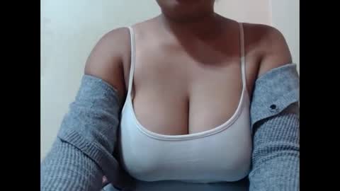 saronette online show from 11.03.25