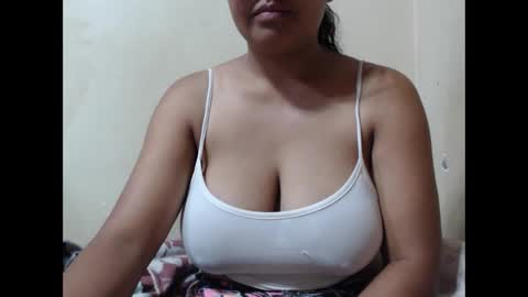 saronette online show from 11.20.25