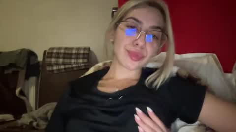 Sarrah online show from 01.06.25