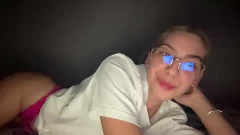 Sarrah online show from 01.10.25