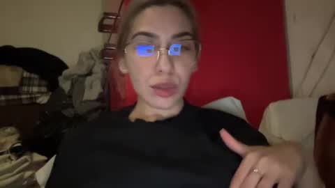 Sarrah online show from 01.23.25