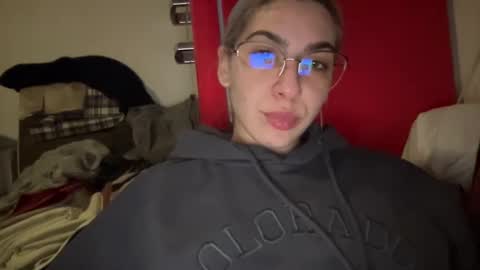 Sarrah online show from 01.26.25