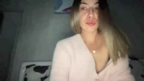 Sarrah online show from 10.12.25