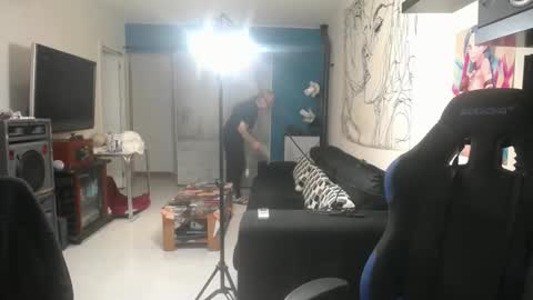 Giselle and Jay online show from 09.25.25