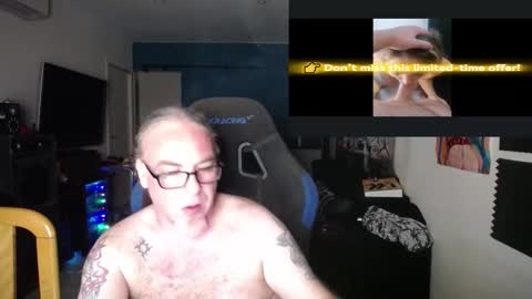 Giselle and Jay online show from 10.12.25