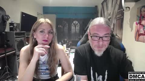 Giselle and Jay online show from 11.05.25