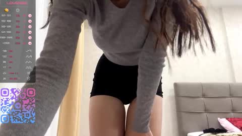 Valentina online show from 11.05.25