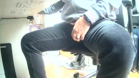 saschaalesi1976 online show from 10.27.25