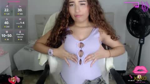 Sofia online show from 10.26.25