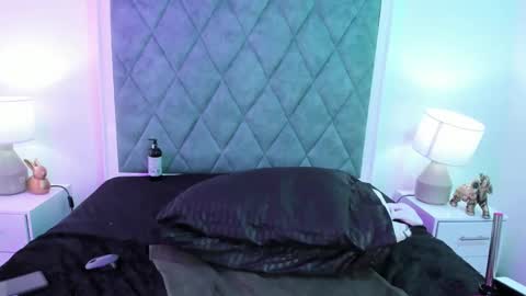 Sasha online show from 01.12.25