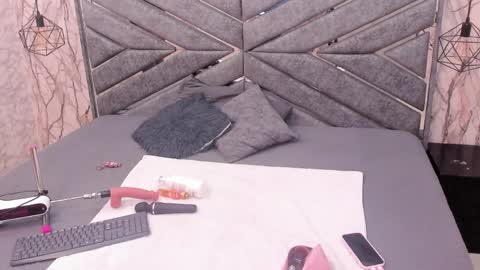 Sasha  online show from 03.29.26