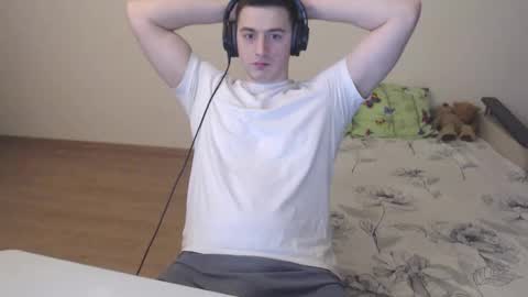 Snapshot of sasha_calvin chatting on 11.17.25 sasha_calvin online show from 11.17.25