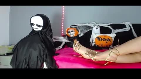 Snapshot of sasha_start chatting on 10.25.25 sasha start online show from 10.25.25