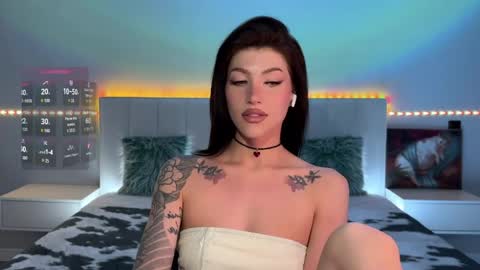 Hi everyone my name is Sasha   online show from 04.27.26