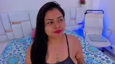 Manuela  online show from 10.07.25