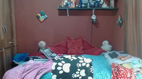 Snapshot of sasharosee2 chatting on 02.13.26 S A S H A R O S E online show from 02.13.26