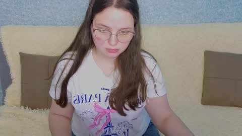 Snapshot of sashavibe chatting on 04.03.26 Sasha online show from 04.03.26
