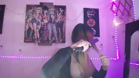 Snapshot of sashayscott chatting on 10.12.25 Onlyfans nataliaclaus online show from 10.12.25