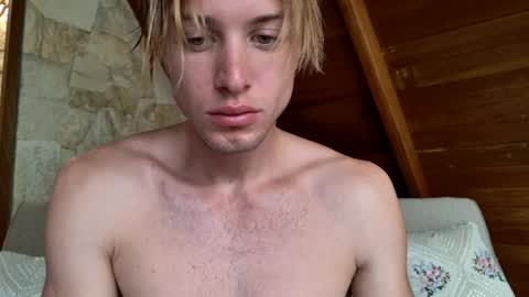 Snapshot of sashenkka chatting on 05.19.26 Sasha -- online show from 05.19.26
