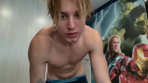 Snapshot of sashenkka chatting on 06.18.26 Sasha -- online show from 06.18.26