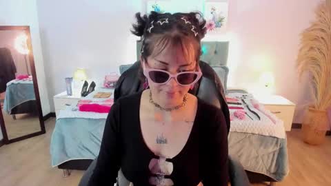 saskia_vellour online show from 03.26.26