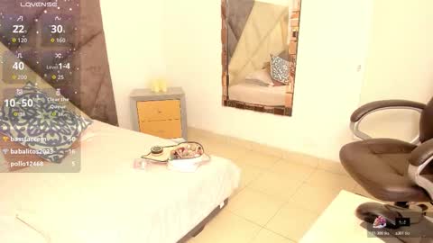 Snapshot of saskiagrendel chatting on 11.18.25 saskiagrendel online show from 11.18.25