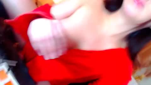 Snapshot of sassa_lilly chatting on 11.18.25 sassa_lilly online show from 11.18.25