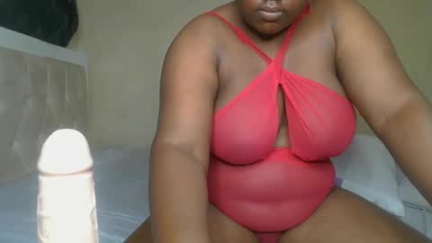 sassie_bee online show from 12.01.24