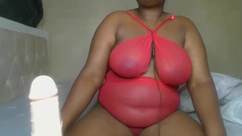 sassie_bee online show from 12.03.24