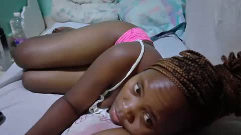 sassy_bella online show from 01.23.25