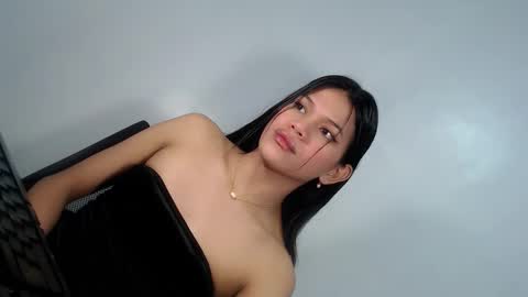 sassy_monie online show from 01.08.25