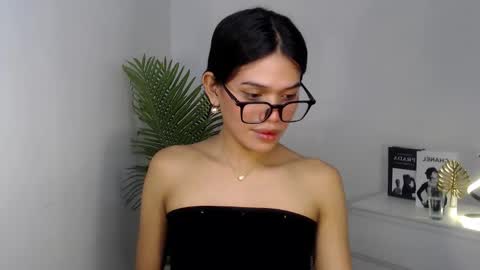 sassy_monie online show from 01.27.25