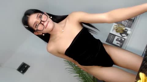 sassy_monie online show from 01.30.25