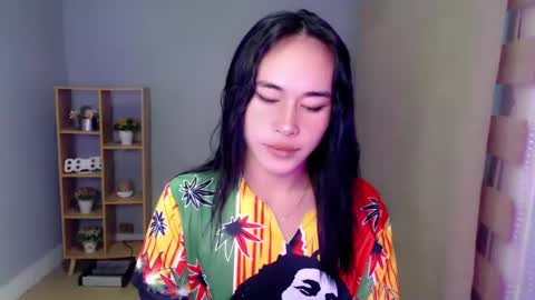 sassy_stella online show from 01.05.25