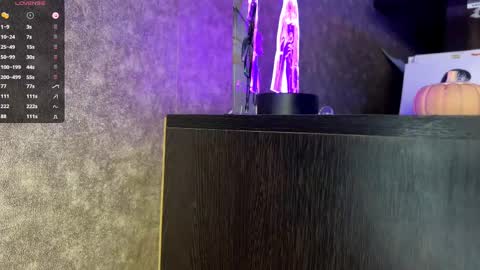 Marmulka or Mary online show from 11.04.25