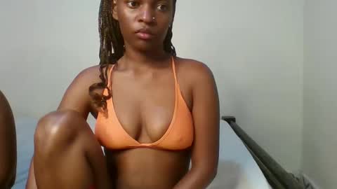 sassybrown25 online show from 01.14.26