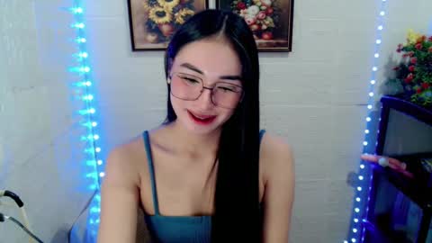 Snapshot of sassychixx699 chatting on 10.14.25 Arci online show from 10.14.25