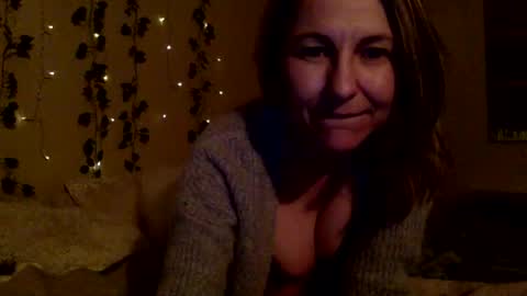 Sassyella online show from 03.04.25