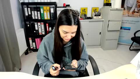 sassytiff online show from 10.07.25