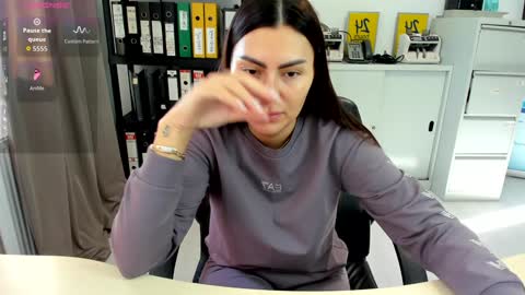 sassytiff online show from 10.30.25