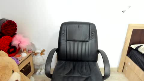 sassytiff online show from 03.19.26