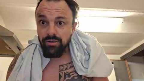Snapshot of satanas211086 chatting on 01.06.26 satanas211086 online show from 01.06.26