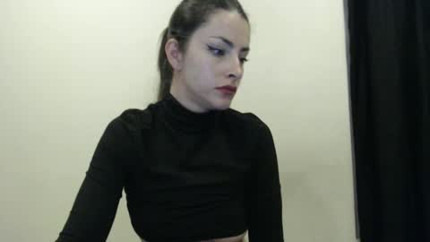 Snapshot of satansbabenia_v chatting on 02.21.25 Nia online show from 02.21.25