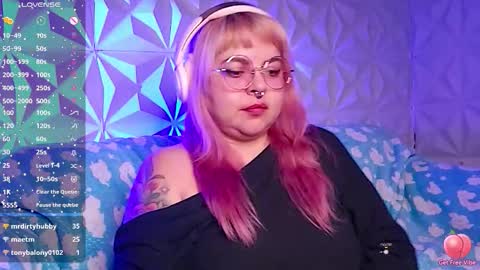 Gina George online show from 03.12.26