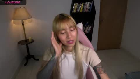 I AM JENN  online show from 02.13.26