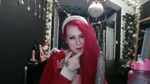 SaucySky online show from 12.18.24