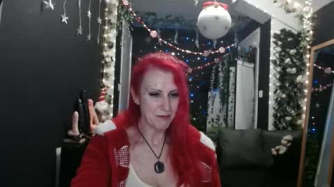 SaucySky online show from 12.26.24