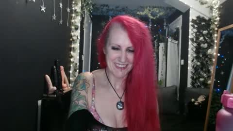 SaucySky online show from 01.18.25
