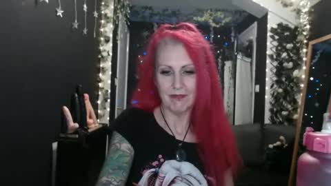 SaucySky online show from 01.22.25
